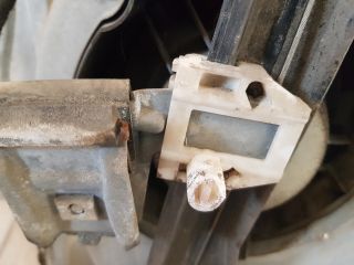 bontott SKODA FABIA I Bal első Ablakemelő Szerkezet (Mechanikus)