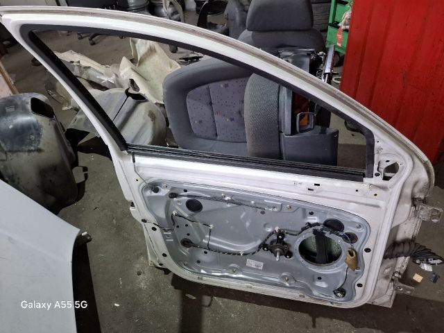 bontott SKODA FABIA I Bal első Ajtó (Részeivel)