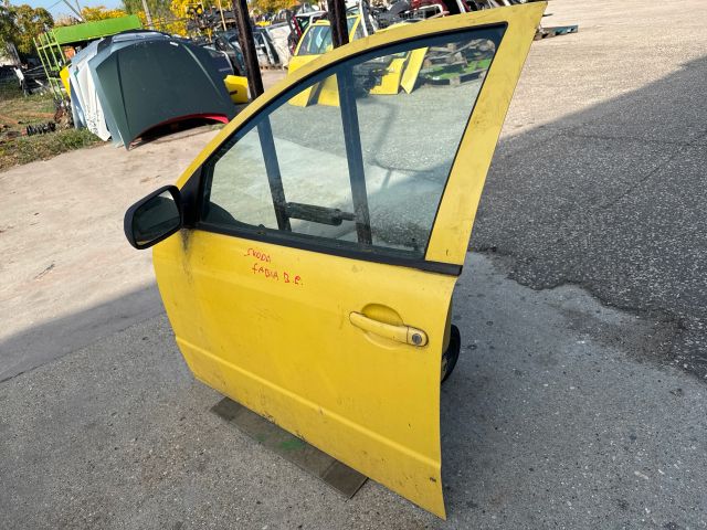 bontott SKODA FABIA I Bal első Ajtó (Részeivel)