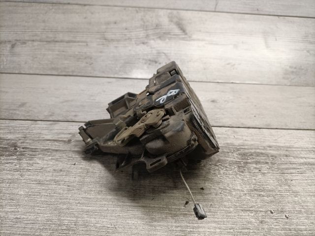 bontott SKODA FABIA I Bal első Ajtózár