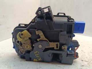 bontott SKODA FABIA I Bal első Ajtózár