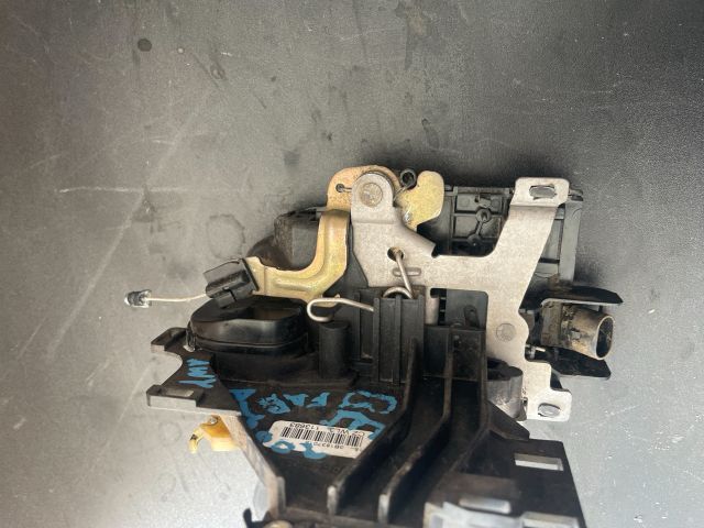 bontott SKODA FABIA I Bal első Ajtózár