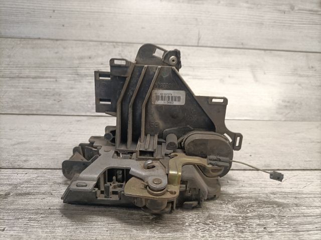 bontott SKODA FABIA I Bal első Ajtózár