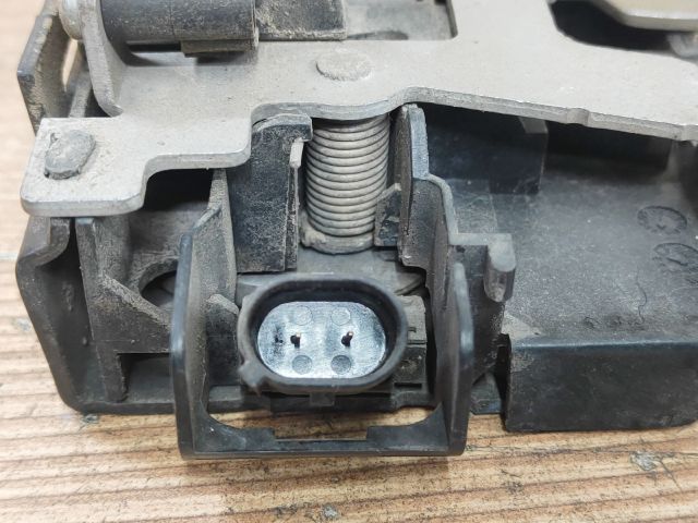 bontott SKODA FABIA I Bal első Ajtózár