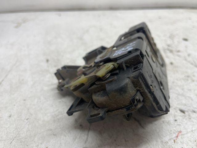 bontott SKODA FABIA I Bal első Ajtózár