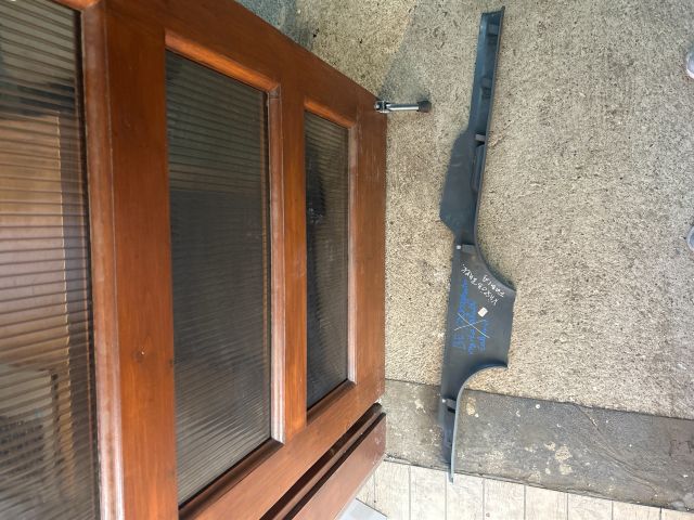 bontott SKODA FABIA I Bal első Belső Küszöb Burkolat