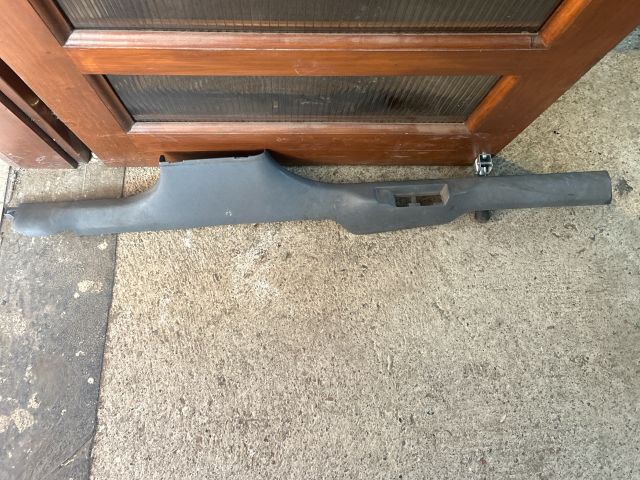 bontott SKODA FABIA I Bal első Belső Küszöb Burkolat