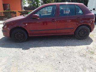 bontott SKODA FABIA I Bal első Dobbetét (Kerékjárati, Műanyag)