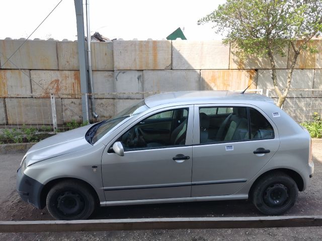 bontott SKODA FABIA I Bal első Sárvédő Irányjelző