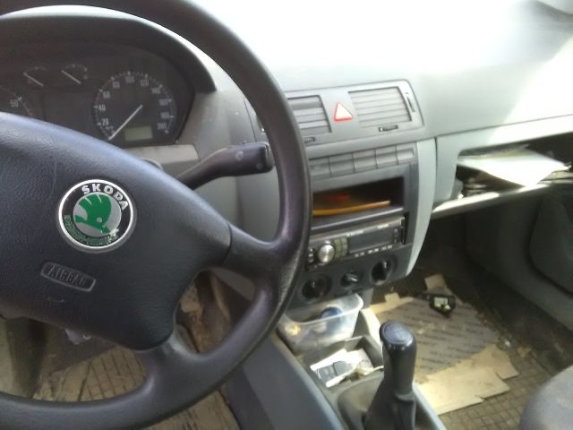 bontott SKODA FABIA I Bal első Ülés