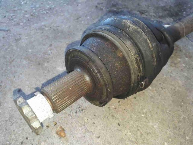 bontott SKODA FABIA I Bal Féltengely