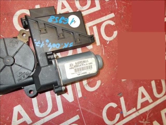 bontott SKODA FABIA I Bal hátsó Ablakemelő Motor