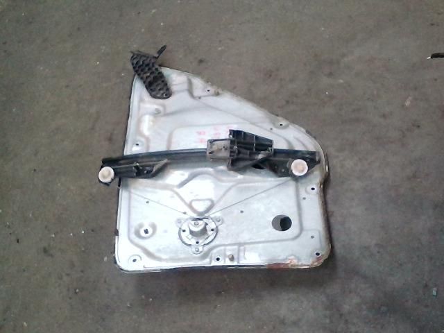 bontott SKODA FABIA I Bal hátsó Ablakemelő Szerkezet (Mechanikus)