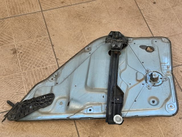 bontott SKODA FABIA I Bal hátsó Ablakemelő Szerkezet (Mechanikus)