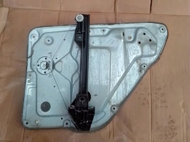 bontott SKODA FABIA I Bal hátsó Ablakemelő Szerkezet (Mechanikus)