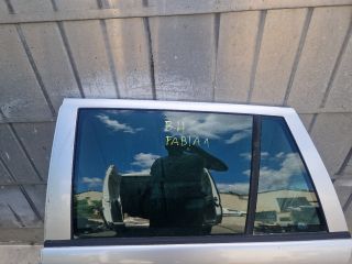 bontott SKODA FABIA I Bal hátsó Ajtó (Részeivel)