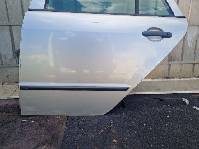 bontott SKODA FABIA I Bal hátsó Ajtó (Részeivel)