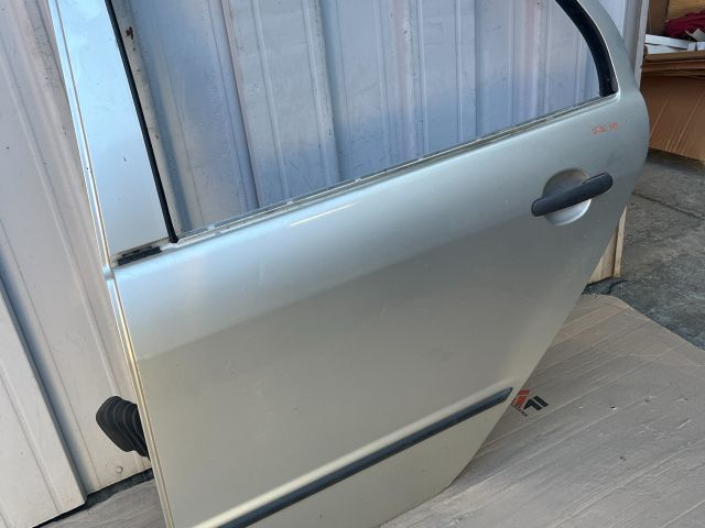 bontott SKODA FABIA I Bal hátsó Ajtó (Üres lemez)