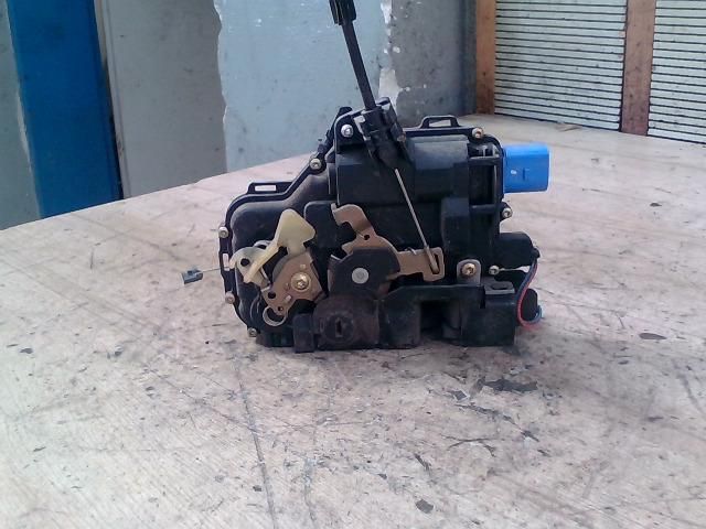 bontott SKODA FABIA I Bal hátsó Ajtózár