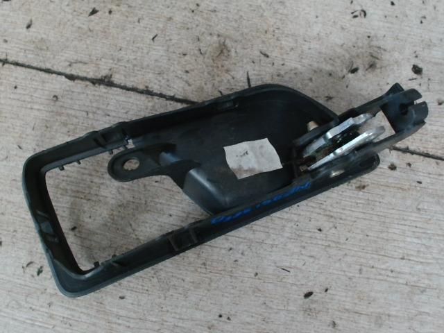 bontott SKODA FABIA I Bal hátsó Belső Kilincs