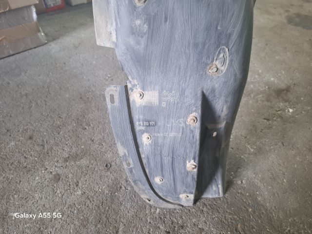 bontott SKODA FABIA I Bal hátsó Dobbetét (Kerékjárati, Műanyag)