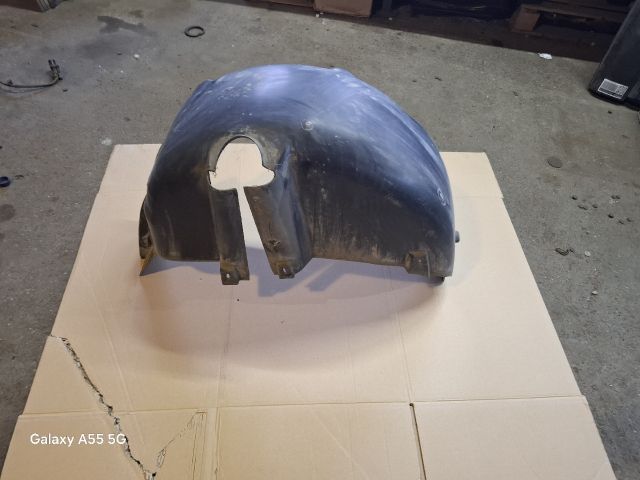 bontott SKODA FABIA I Bal hátsó Dobbetét (Kerékjárati, Műanyag)