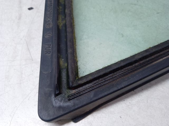 bontott SKODA FABIA I Bal hátsó Fixüveg (Ajtóban)