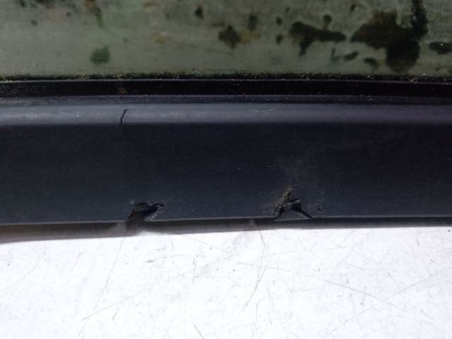 bontott SKODA FABIA I Bal hátsó Fixüveg (Ajtóban)