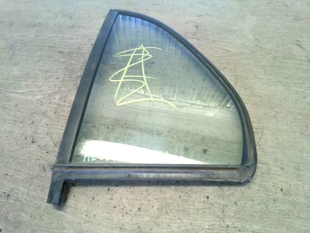bontott SKODA FABIA I Bal hátsó Fixüveg (Ajtóban)