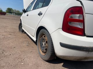 bontott SKODA FABIA I Bal hátsó Fixüveg (Ajtóban)