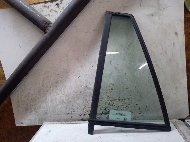 bontott SKODA FABIA I Bal hátsó Fixüveg (Ajtóban)