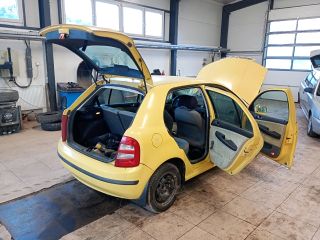 bontott SKODA FABIA I Bal hátsó Fixüveg (Ajtóban)