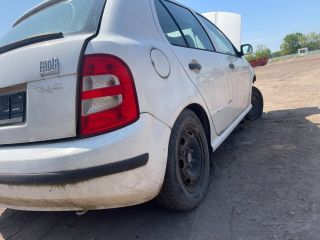 bontott SKODA FABIA I Bal hátsó Fixüveg (Ajtóban)