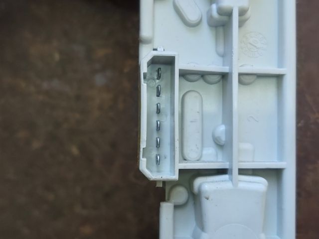 bontott SKODA FABIA I Bal Hátsó Lámpa Foglalat