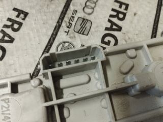 bontott SKODA FABIA I Bal Hátsó Lámpa Foglalat