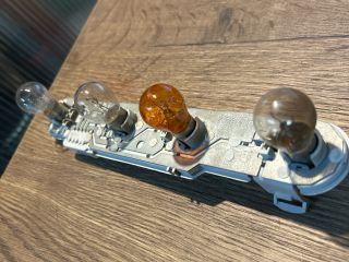 bontott SKODA FABIA I Bal Hátsó Lámpa Foglalat