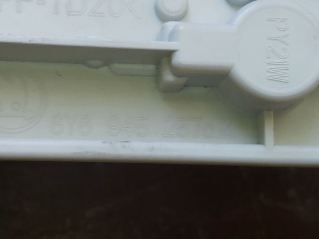 bontott SKODA FABIA I Bal Hátsó Lámpa Foglalat