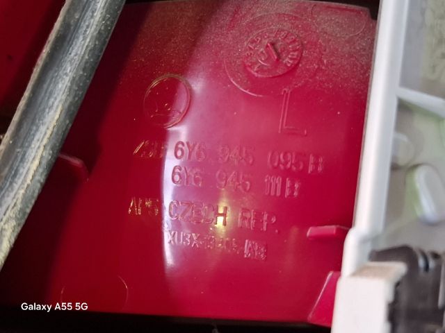 bontott SKODA FABIA I Bal Hátsó Lámpa