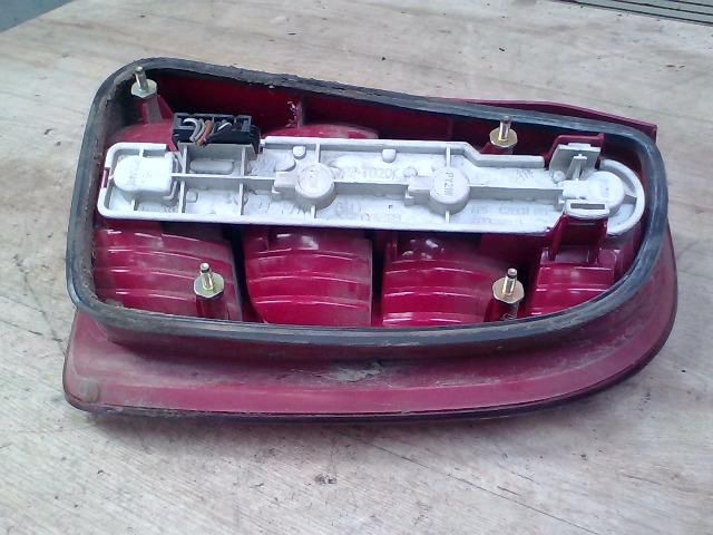 bontott SKODA FABIA I Bal Hátsó Lámpa