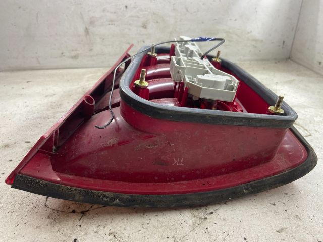 bontott SKODA FABIA I Bal Hátsó Lámpa