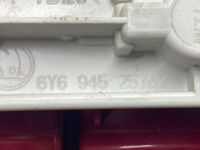 bontott SKODA FABIA I Bal Hátsó Lámpa