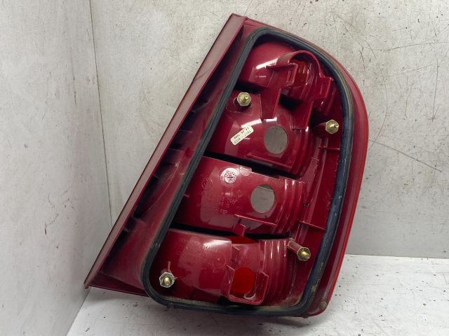 bontott SKODA FABIA I Bal Hátsó Lámpa