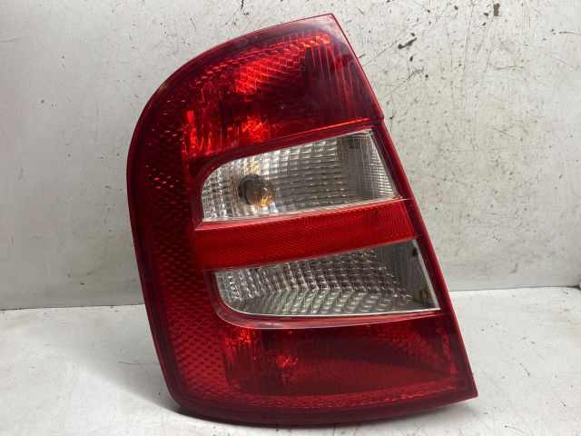 bontott SKODA FABIA I Bal Hátsó Lámpa