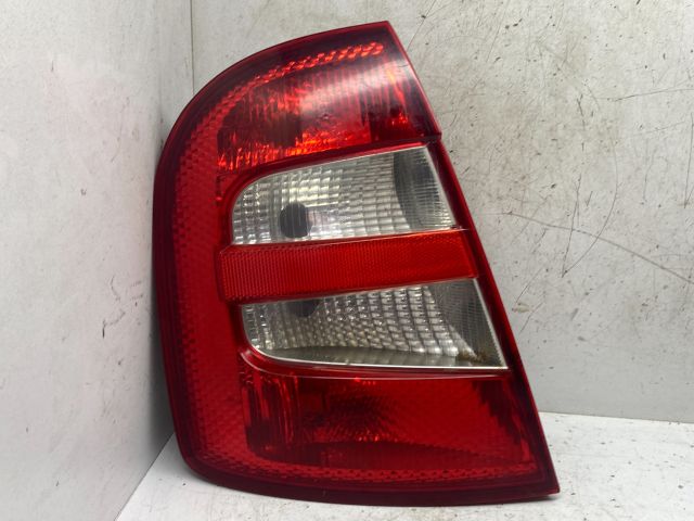 bontott SKODA FABIA I Bal Hátsó Lámpa