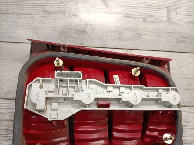 bontott SKODA FABIA I Bal Hátsó Lámpa