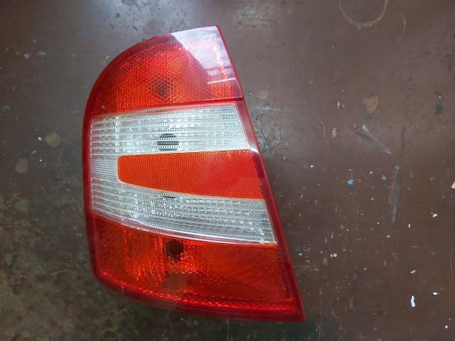 bontott SKODA FABIA I Bal Hátsó Lámpa