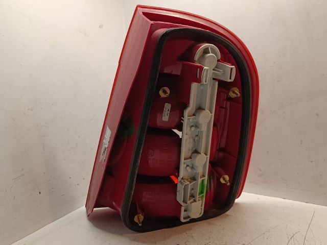 bontott SKODA FABIA I Bal Hátsó Lámpa