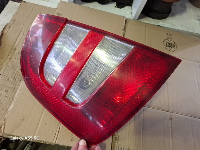 bontott SKODA FABIA I Bal Hátsó Lámpa