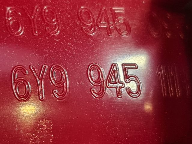 bontott SKODA FABIA I Bal Hátsó Lámpa