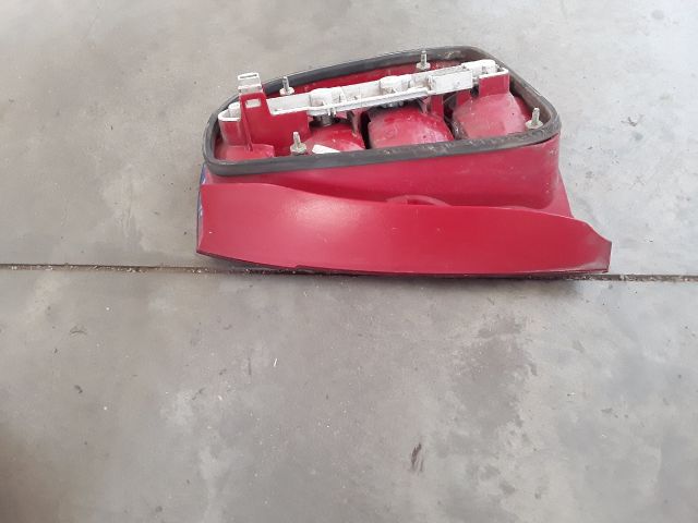 bontott SKODA FABIA I Bal Hátsó Lámpa